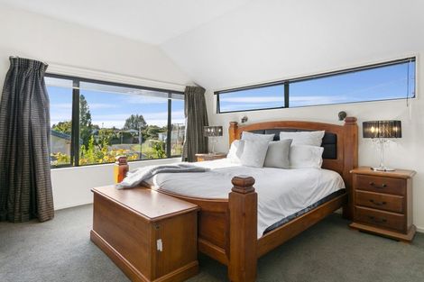 Photo of property in 7 Ngamotu Road, Taupo, 3330