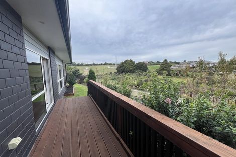 Photo of property in 90 Hillpark Drive, Pokeno, 2402