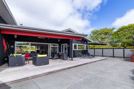 Photo of property in 55 Lisland Drive, Kinloch, Taupo, 3377