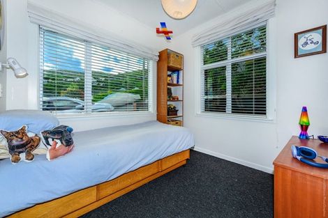 Photo of property in 10 Cornwall Road, Lyttelton, 8082