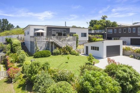 Photo of property in 7 Puka Place, Raglan, 3225
