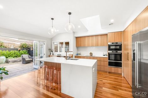 Photo of property in 49 Penrose Street, Woburn, Lower Hutt, 5010