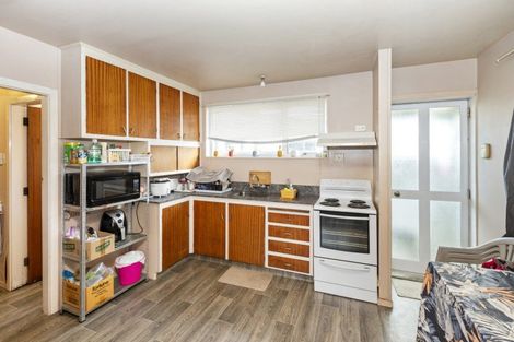 Photo of property in 2/65 Springs Road, Hornby, Christchurch, 8042