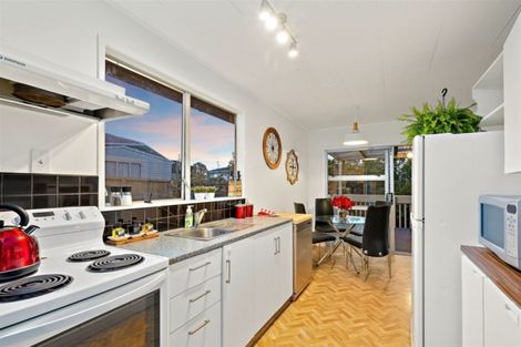 Photo of property in 42a Forest Hill Road, Henderson, Auckland, 0612