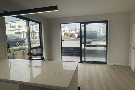 Photo of property in 17 Goldwater Drive, Silverdale, 0932