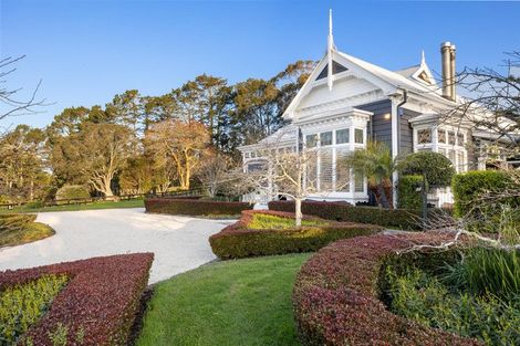 Photo of property in 70 Pomona Road, Kumeu, 0891