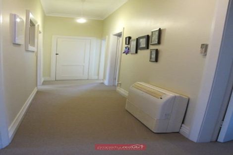 Photo of property in 45 Drivers Road, Maori Hill, Dunedin, 9010