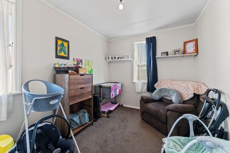 Photo of property in 218 Te Rangitautahanga Road, Turangi, 3334