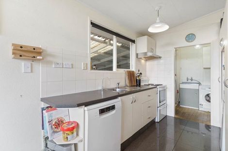 Photo of property in 12 Edgar Pearce Place, Howick, Auckland, 2014