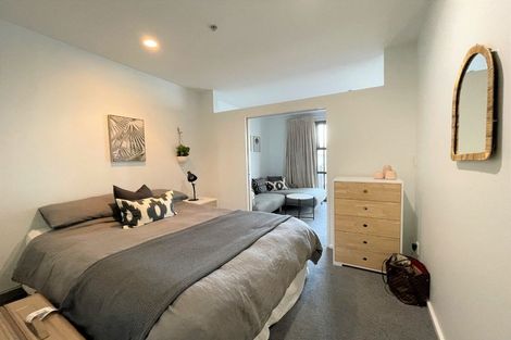 Photo of property in Atrium Towers, 5a/154 The Terrace, Wellington Central, Wellington, 6011