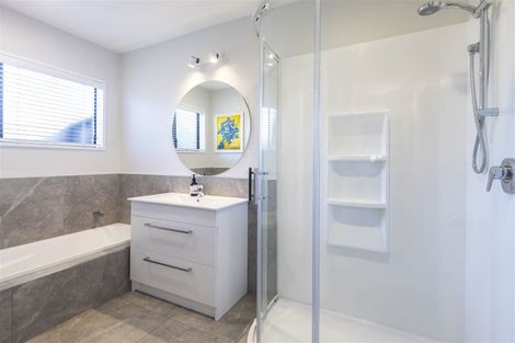 Photo of property in 464 Avonhead Road, Avonhead, Christchurch, 8042