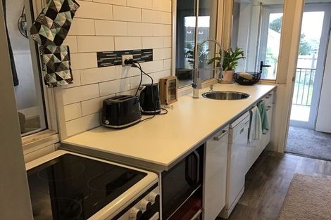 Photo of property in 15 Puketai Street, Andersons Bay, Dunedin, 9013