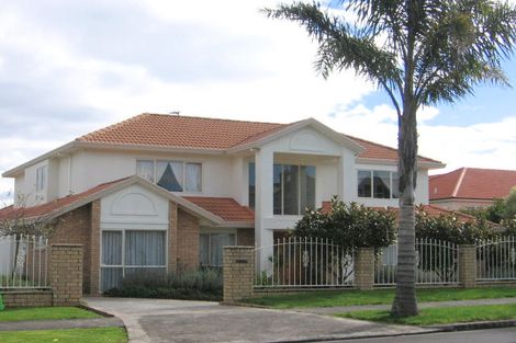 Photo of property in 17 Anaheim Boulevard, Shamrock Park, Auckland, 2016