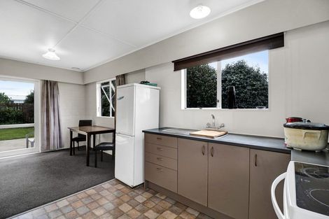 Photo of property in 4 Douglas Street, Hawera, 4610