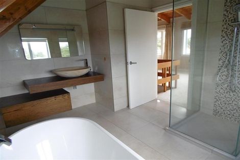 Photo of property in 116 Arran Road, Browns Bay, Auckland, 0630