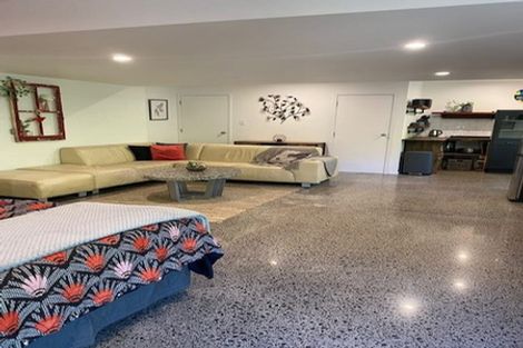 Photo of property in 55a Tui Glen Road, Birkenhead, Auckland, 0626