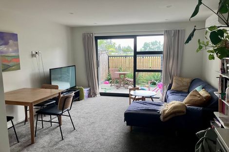 Photo of property in 8/28 Fitzherbert Road, Wainuiomata, Lower Hutt, 5014