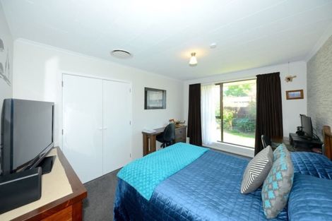 Photo of property in 59 Claridges Road, Casebrook, Christchurch, 8051