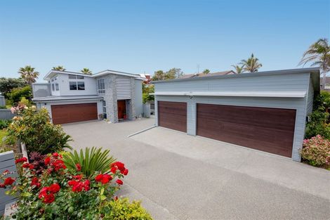 Photo of property in 145 Karewa Parade, Papamoa Beach, Papamoa, 3118
