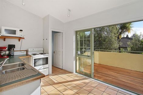 Photo of property in 13b Ambler Avenue, Glen Eden, Auckland, 0602