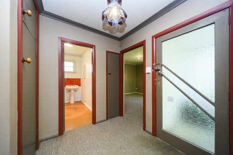 Photo of property in 89 Pahiatua Street, Hokowhitu, Palmerston North, 4410