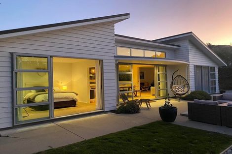 Photo of property in 15 Hunt Place, Albert Town, Wanaka, 9305