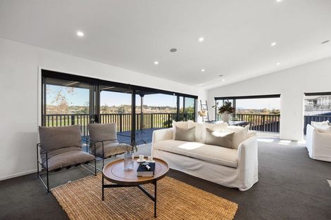 Photo of property in 17 Vogel Place, Cambridge, 3434