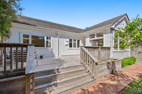 Photo of property in 232 Fergusson Drive, Heretaunga, Upper Hutt, 5018