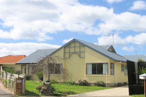 Photo of property in 67 Dalton Drive, Papamoa Beach, Papamoa, 3118