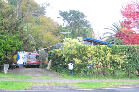 Photo of property in 17 Sandys Parade, Laingholm, Auckland, 0604
