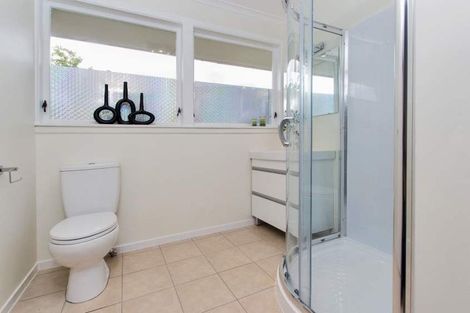 Photo of property in 81b Pakuranga Road, Pakuranga, Auckland, 2010