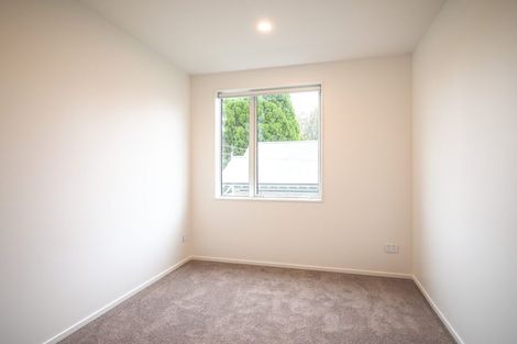 Photo of property in 1/10 Tirimoana Road, Te Atatu South, Auckland, 0602