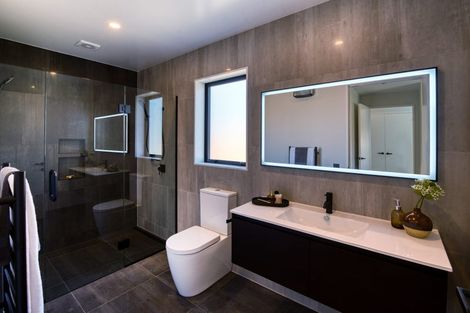 Photo of property in 28 Omahuru Road, Glenbrook, 2681