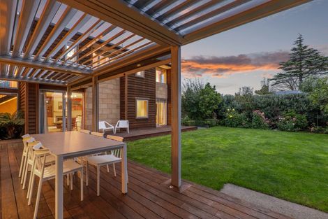 Photo of property in 34 Wairarapa Terrace, Merivale, Christchurch, 8014