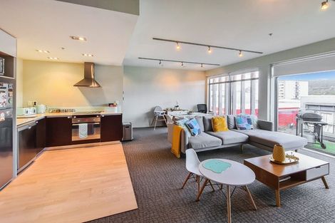 Photo of property in Revolucion Apartments, 206e/28 Torrens Terrace, Mount Cook, Wellington, 6011