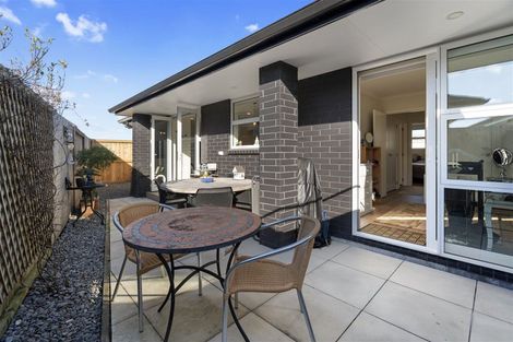 Photo of property in 14 Toi Place, Papamoa, 3118