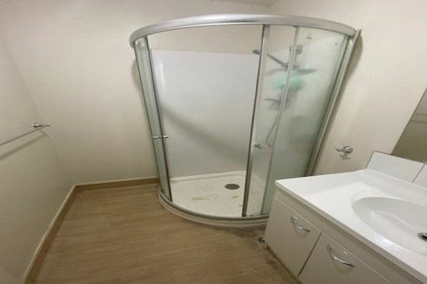 Photo of property in 77 Carrington Avenue, Silverdale, Hamilton, 3216