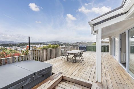 Photo of property in 11 Madison Place, Miramar, Wellington, 6022