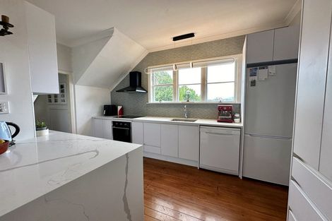 Photo of property in 1090 Great North Road, Point Chevalier, Auckland, 1022