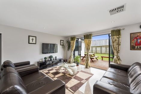 Photo of property in 35 Heathfield Avenue, Huntington, Hamilton, 3210