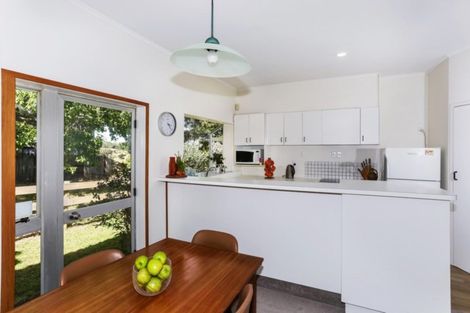 Photo of property in 381 Redoubt Road, Totara Park, Auckland, 2019
