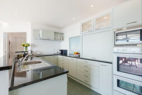 Photo of property in 82 Bramley Drive, Farm Cove, Auckland, 2012