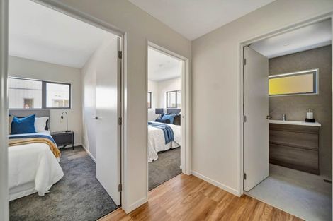Photo of property in 1/1g Dishys Road, Flat Bush, Auckland, 2019