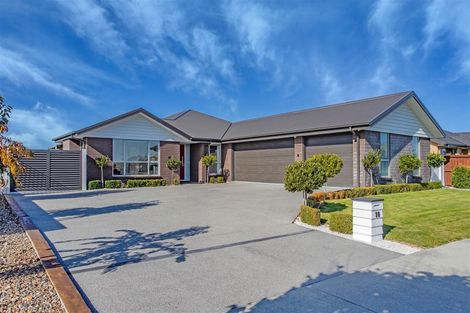 Photo of property in 30 Sutherland Drive, Kaiapoi, 7630