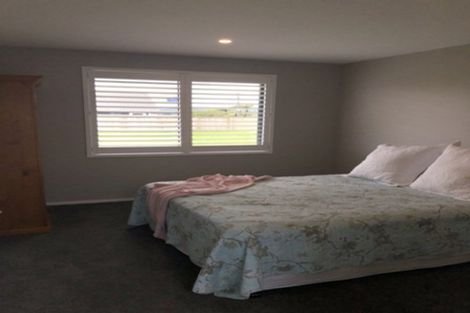 Photo of property in 8 Saint Thomas Avenue, Pyes Pa, Tauranga, 3112