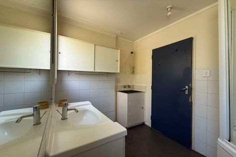 Photo of property in 8/4 Derby Street, Mount Victoria, Wellington, 6011
