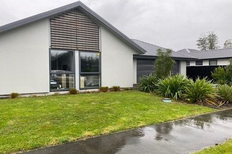 Photo of property in 5 Tussle Grove, Halswell, Christchurch, 8025