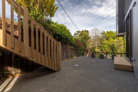 Photo of property in 21b Cockayne Road, Khandallah, Wellington, 6035