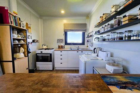 Photo of property in 5 Church Street, Aratapu, Dargaville, 0371