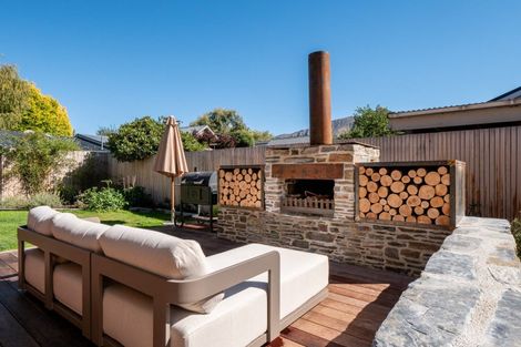 Photo of property in 3 Cornwall Street, Arrowtown, 9302